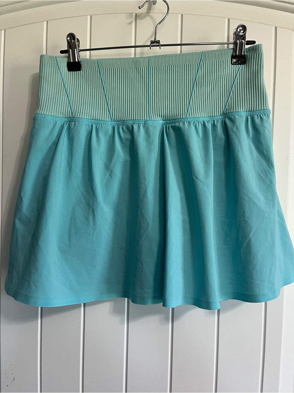 Offline By Aerie Skirt Size Medium Blue /Aqua Skirt With Shorts Workout Athletic